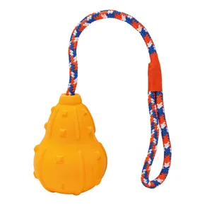 Wurfspielzeug "HOKAIDO" aus natürlicher Hartgummi 10 / 43 cm am Seil, HipHop Dog